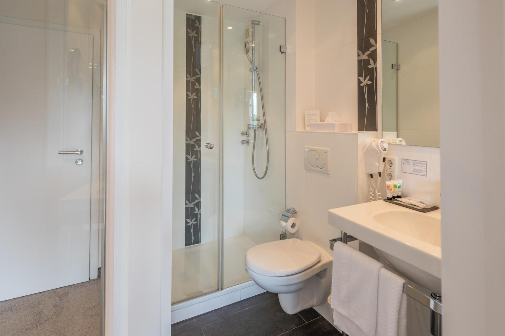 Thomas Hotel Spa & Lifestyle Husum  Exterior foto